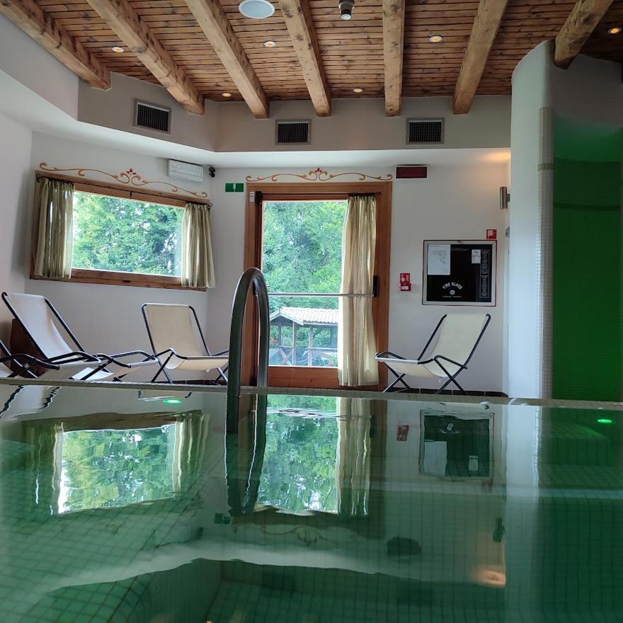 Albergo Villa Cristina فولاريا المظهر الخارجي الصورة