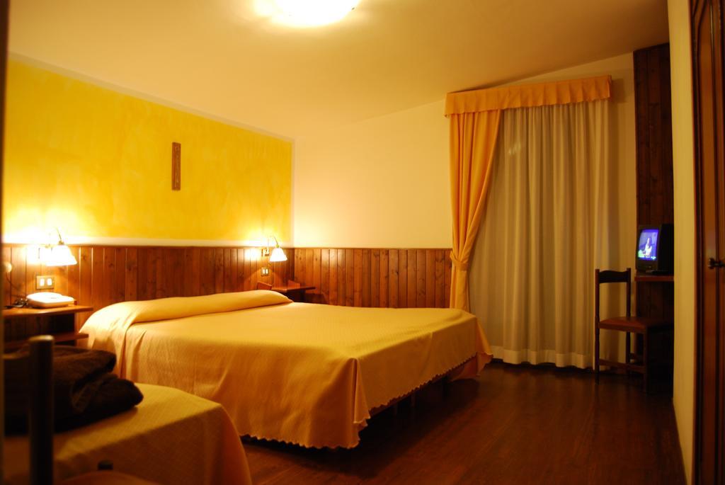 Albergo Villa Cristina فولاريا الغرفة الصورة