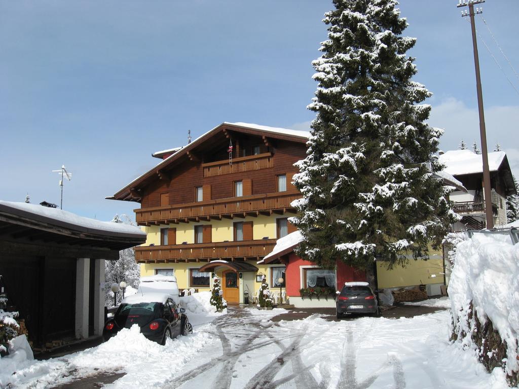 Albergo Villa Cristina فولاريا المظهر الخارجي الصورة